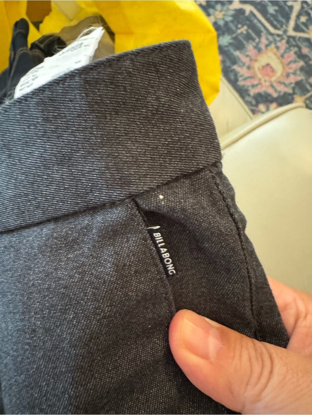 Billabong Men's Dark Grey Flat Front Casual Shorts Size 30 Thick Classic Style - Picture 8 of 9